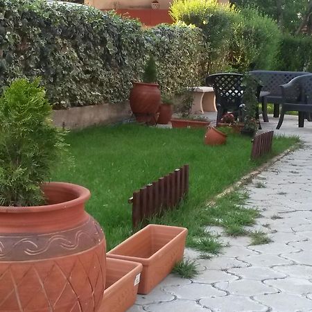 Garden Vila เกฟเกลียา ภายนอก รูปภาพ